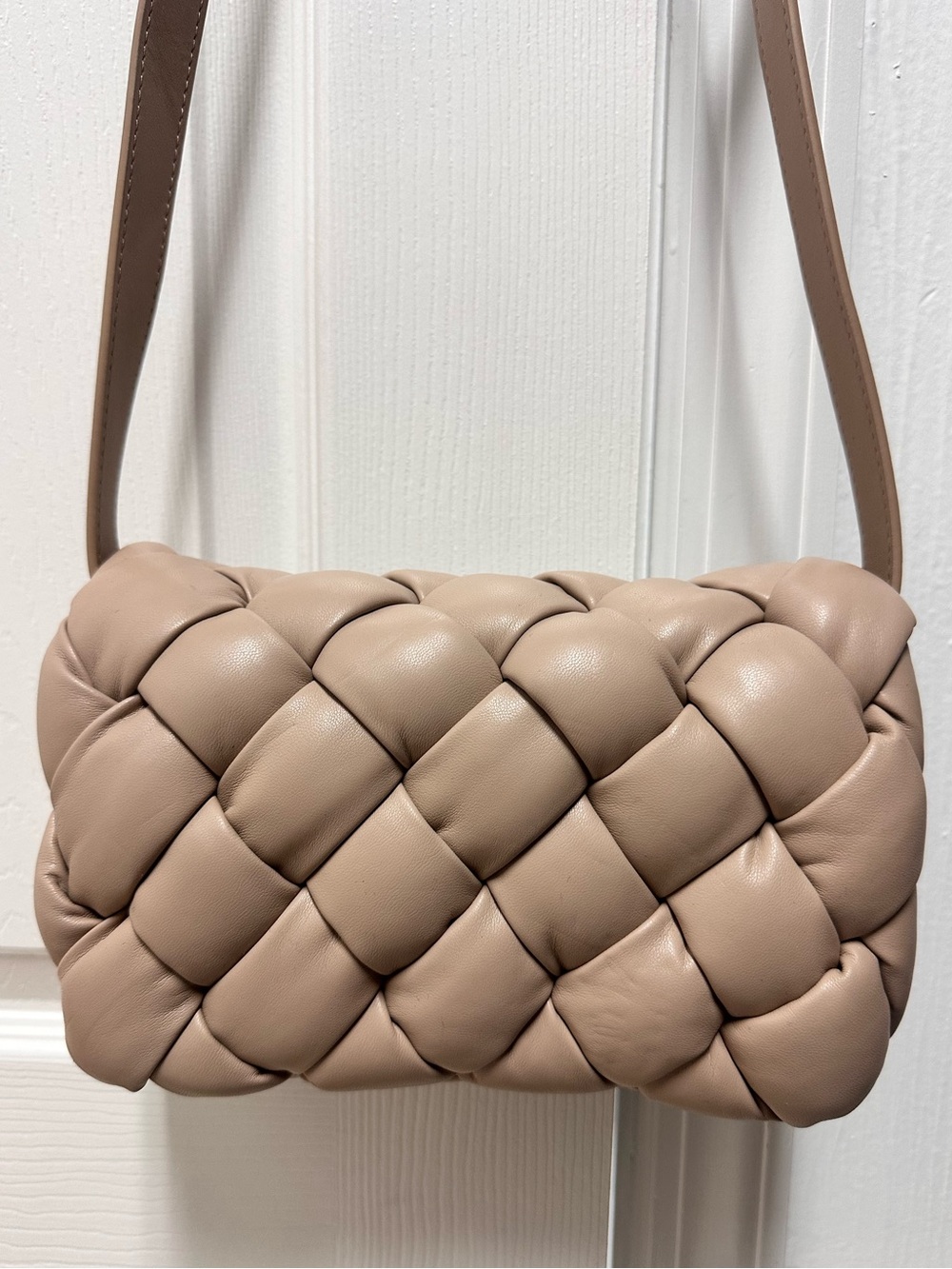 Taupe Padded Woven Crossbody Bag – Braided Puffy Shoulder Purse